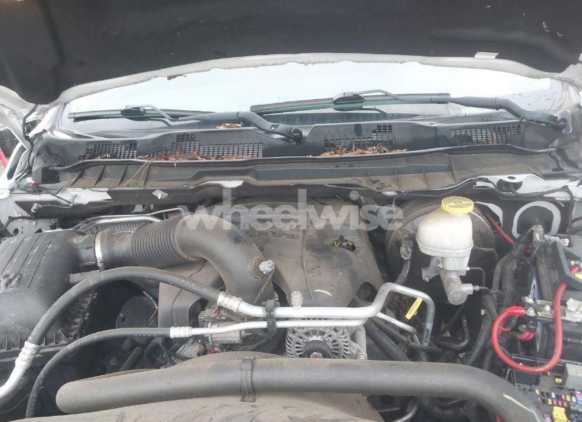 Photo 10 of 2017 Ram 1500 NIGHT 4X4 5'7 BOX (VIN 1C6RR7MT2HS759041)