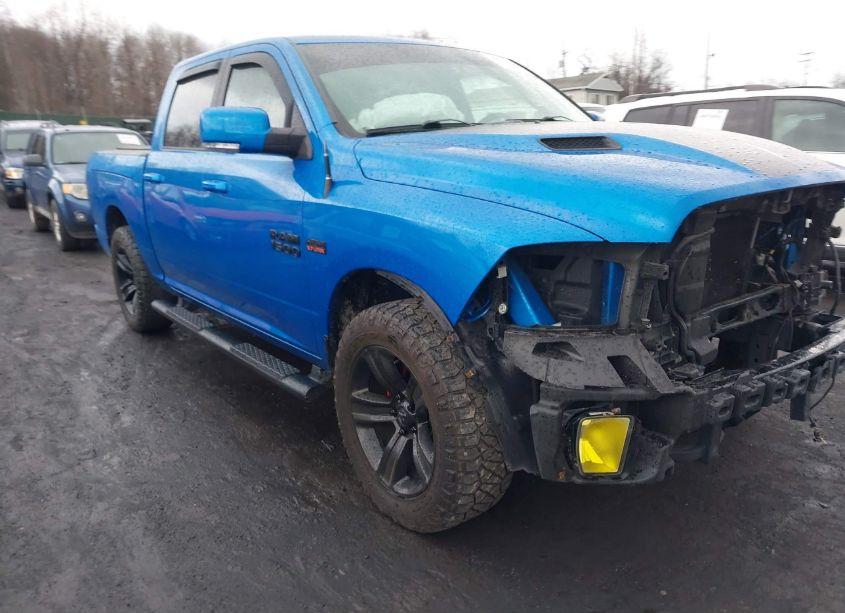 2018 Ram 1500 SPORT 4X4 5'7 BOX (VIN 1C6RR7MT2JS201227) main photo