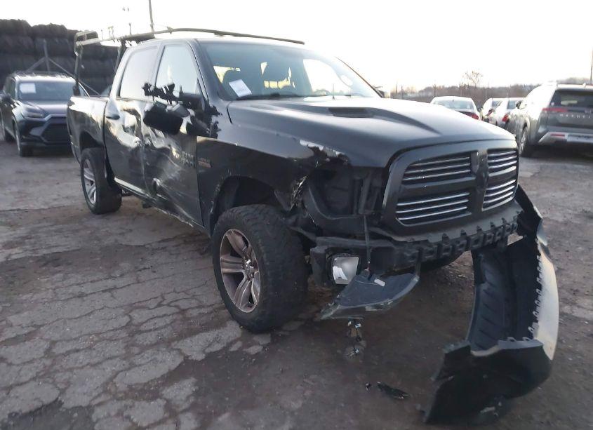 2016 Ram 1500 SPORT (VIN 1C6RR7MT3GS129236) main photo