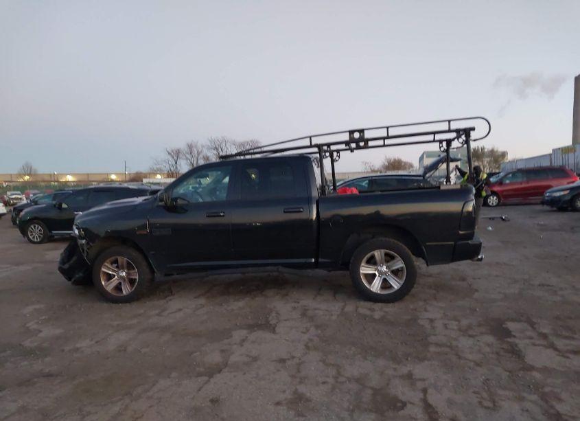 Photo 13 of 2016 Ram 1500 SPORT (VIN 1C6RR7MT3GS129236)