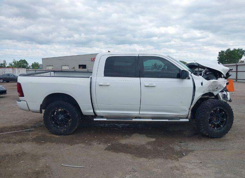 Photo 14 of 2015 Ram 1500 SPORT (VIN 1C6RR7MT4FS576916)