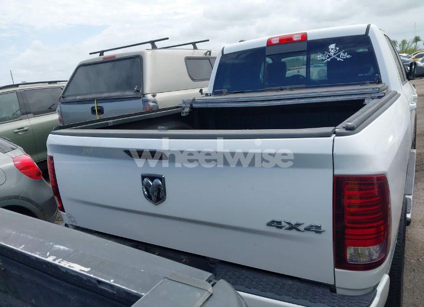 Photo 16 of 2016 Ram 1500 SPORT (VIN 1C6RR7MT4GS388656)