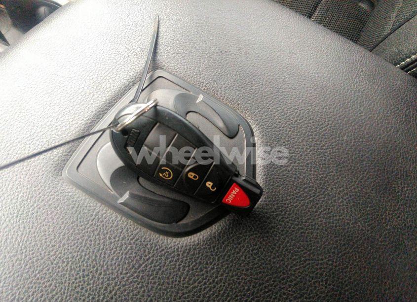 Photo 11 of 2018 Ram 1500 SPORT (VIN 1C6RR7MT4JS335673)