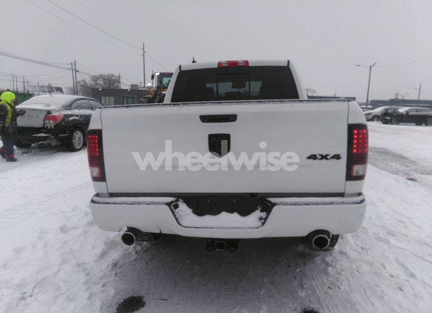 Photo 16 of 2018 Ram 1500 SPORT (VIN 1C6RR7MT4JS335673)