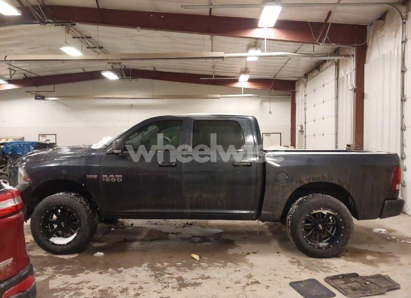 Photo 14 of 2015 Ram 1500 SPORT (VIN 1C6RR7MT5FS515736)