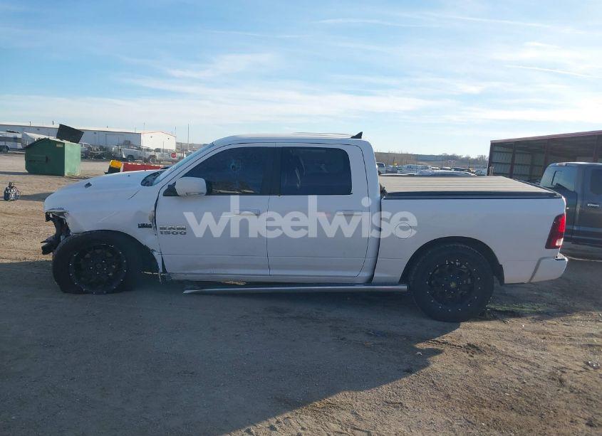 Photo 15 of 2016 Ram 1500 SPORT (VIN 1C6RR7MT5GS249412)