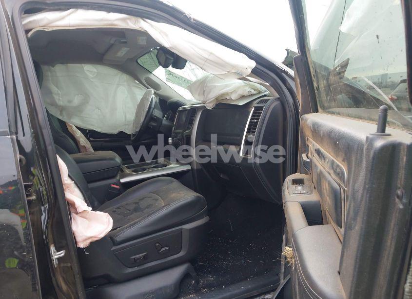 Photo 5 of 2017 Ram 1500 SPORT 4X4 5'7 BOX (VIN 1C6RR7MT5HS654669)