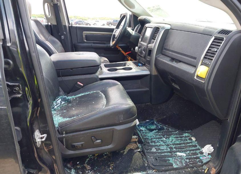 Photo 5 of 2017 Ram 1500 SPORT 4X4 5'7 BOX (VIN 1C6RR7MT6HS523685)