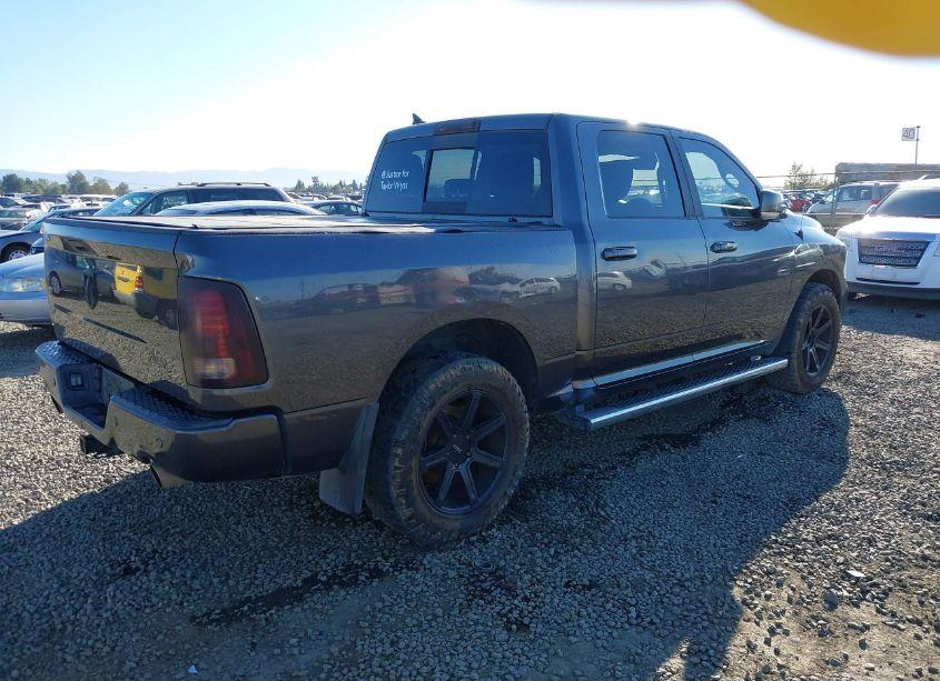 Photo 4 of 2018 Ram 1500 SPORT (VIN 1C6RR7MT9JS248335)