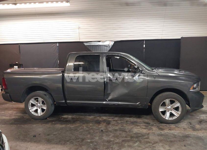 Photo 13 of 2015 Ram 1500 SPORT (VIN 1C6RR7MTXFS510483)