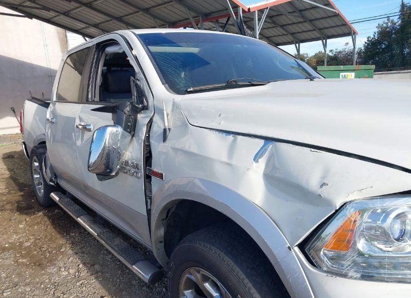 Photo 14 of 2016 Ram 1500 LARAMIE (VIN 1C6RR7NM0GS230452)