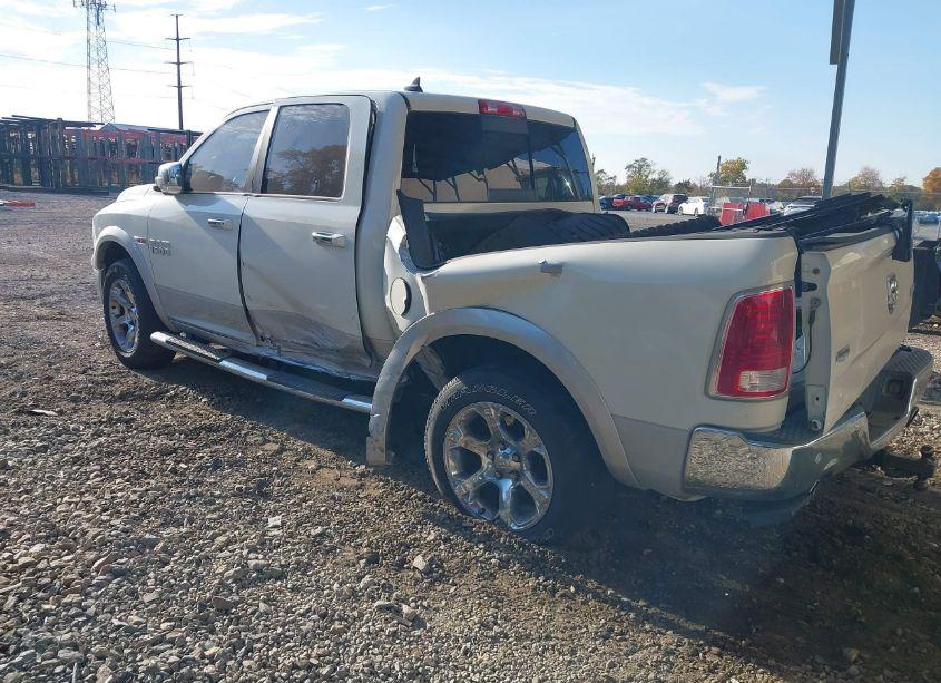 Photo 3 of 2016 Ram 1500 LARAMIE (VIN 1C6RR7NM0GS230452)