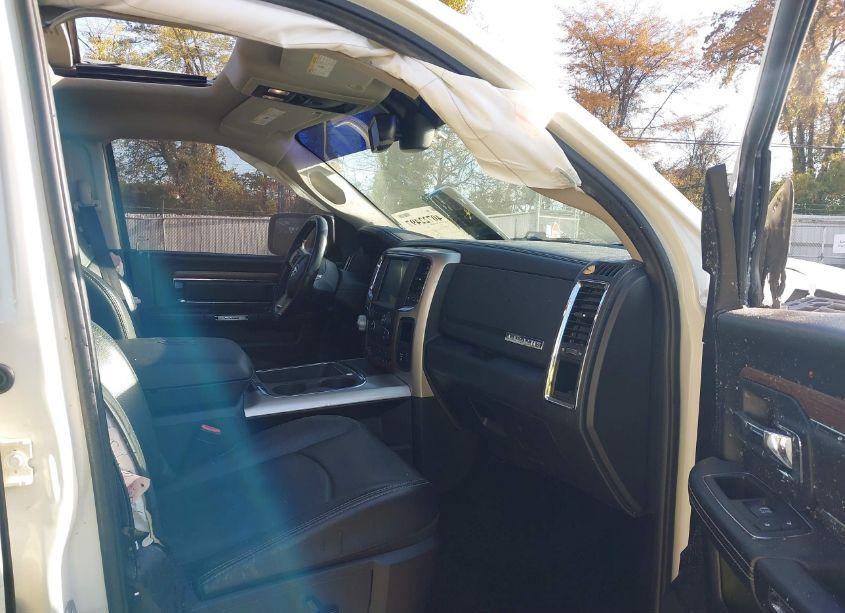 Photo 5 of 2016 Ram 1500 LARAMIE (VIN 1C6RR7NM0GS230452)