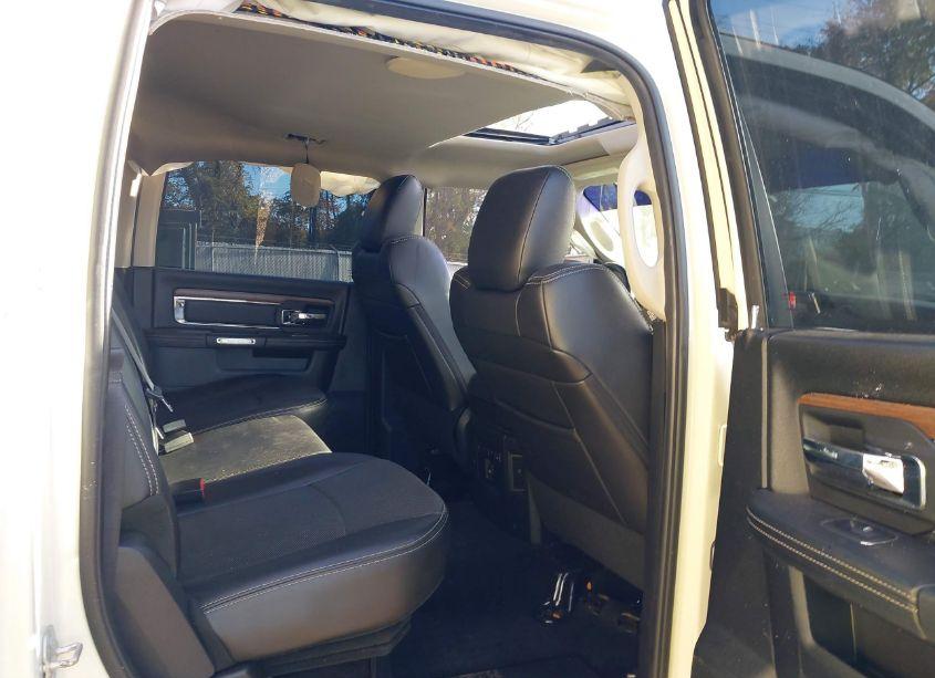 Photo 8 of 2016 Ram 1500 LARAMIE (VIN 1C6RR7NM0GS230452)