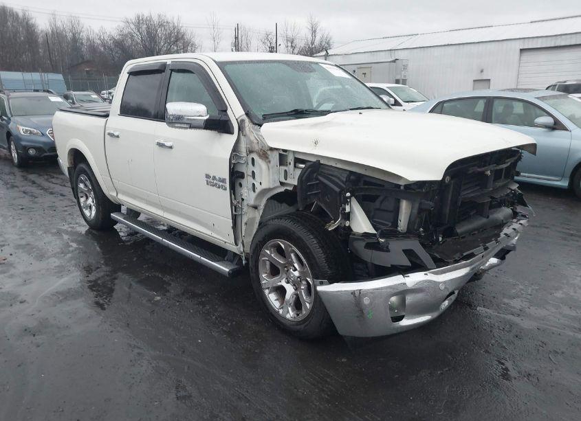 2018 Ram 1500 LARAMIE 4X4 5'7 BOX (VIN 1C6RR7NM1JS237059) main photo