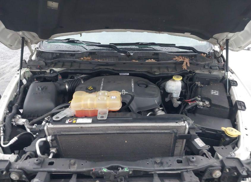 Photo 10 of 2018 Ram 1500 LARAMIE 4X4 5'7 BOX (VIN 1C6RR7NM1JS237059)