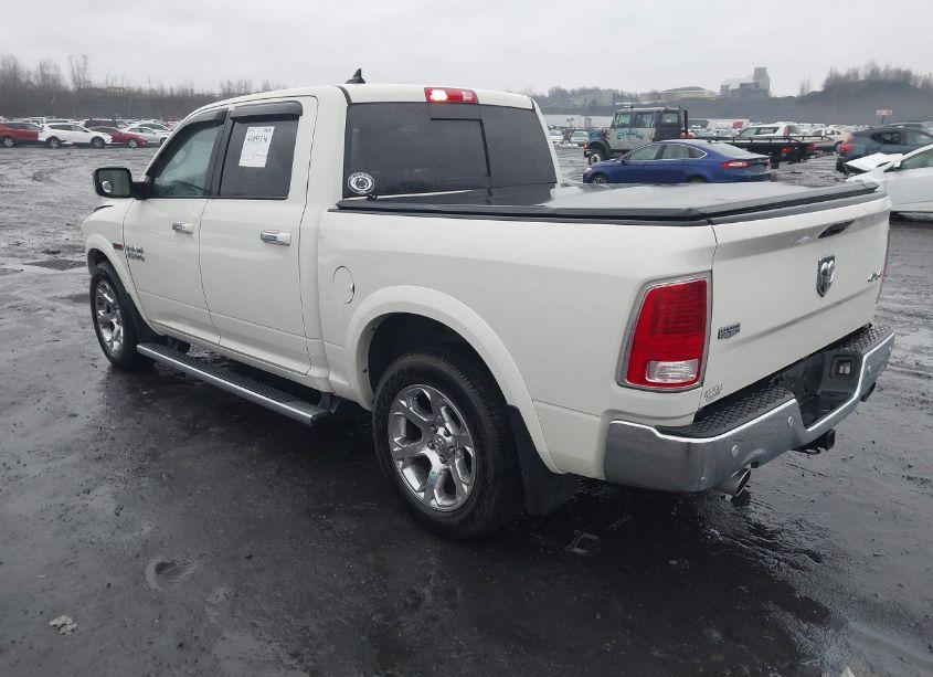 Photo 3 of 2018 Ram 1500 LARAMIE 4X4 5'7 BOX (VIN 1C6RR7NM1JS237059)