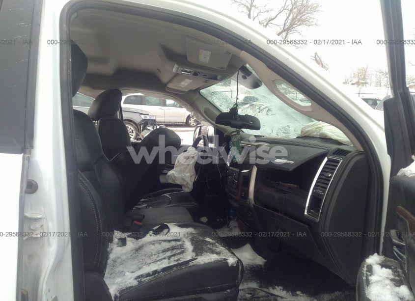 Photo 5 of 2018 Ram 1500 LARAMIE 4X4 5'7" BOX (VIN 1C6RR7NM8JS281026)