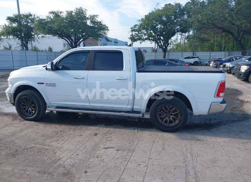 Photo 14 of 2016 Ram 1500 LARAMIE (VIN 1C6RR7NM9GS305455)