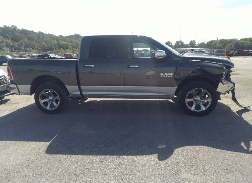 Photo 13 of 2016 Ram 1500 LARAMIE (VIN 1C6RR7NMXGS166873)