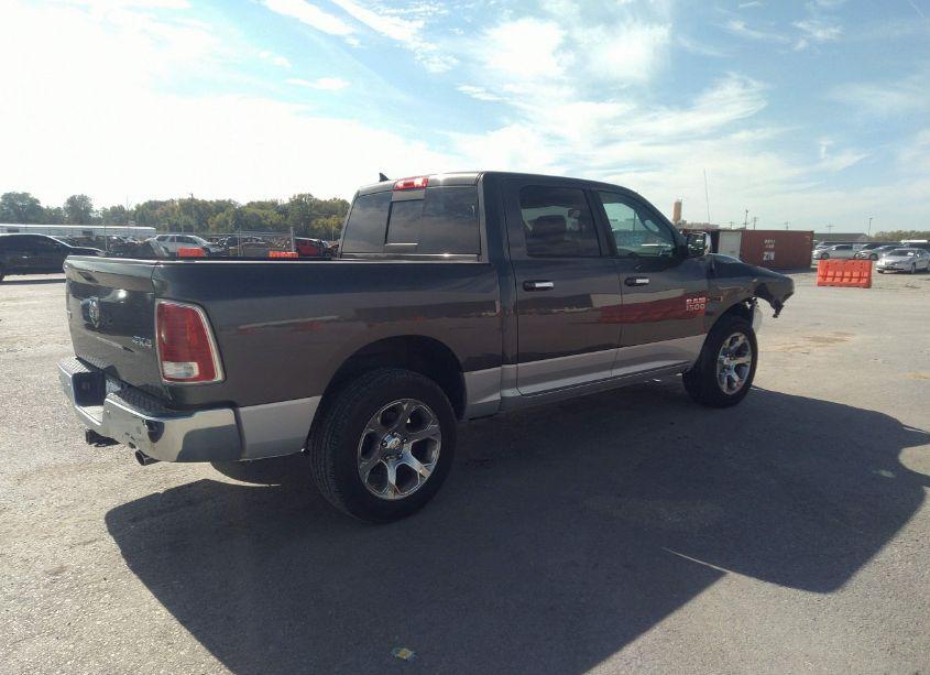 Photo 4 of 2016 Ram 1500 LARAMIE (VIN 1C6RR7NMXGS166873)