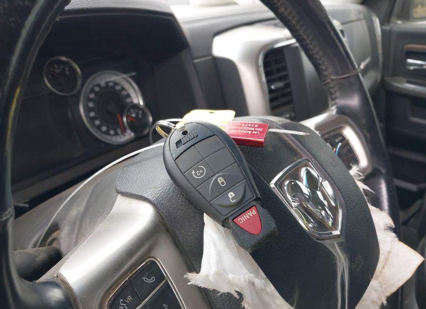 Photo 11 of 2013 Ram 1500 LARAMIE (VIN 1C6RR7NT1DS621564)