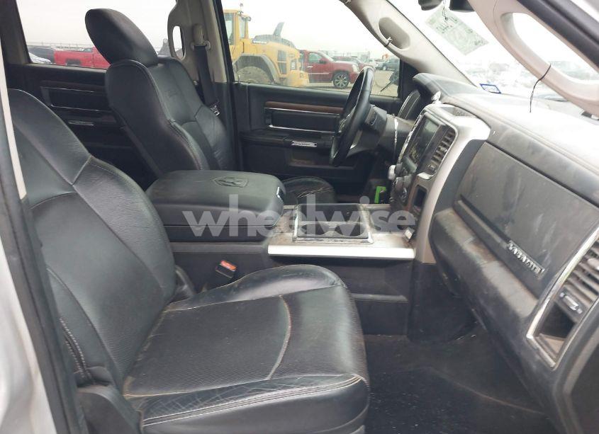 Photo 5 of 2015 Ram 1500 LARAMIE (VIN 1C6RR7NT1FS627562)