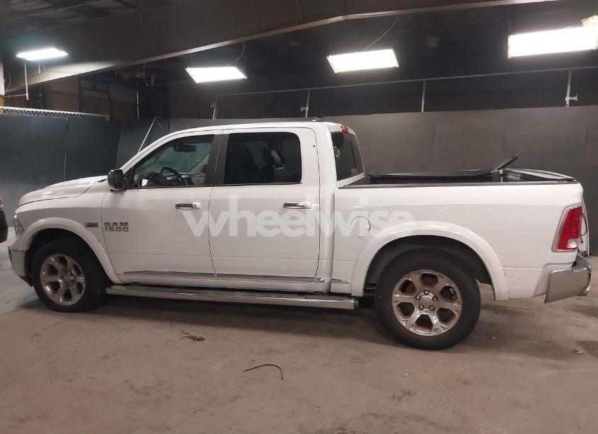Photo 13 of 2015 Ram 1500 LARAMIE (VIN 1C6RR7NT1FS777459)