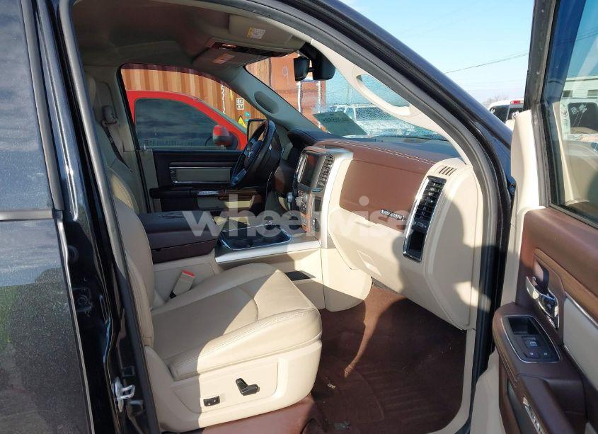 Photo 5 of 2016 Ram 1500 LARAMIE (VIN 1C6RR7NT1GS308874)