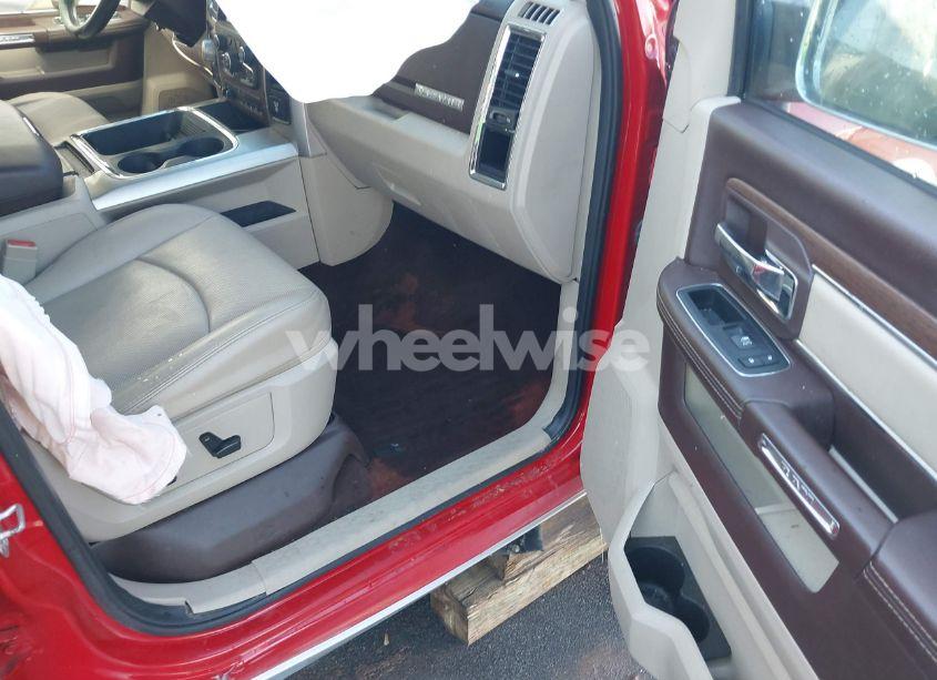 Photo 5 of 2016 Ram 1500 LARAMIE (VIN 1C6RR7NT1GS371036)