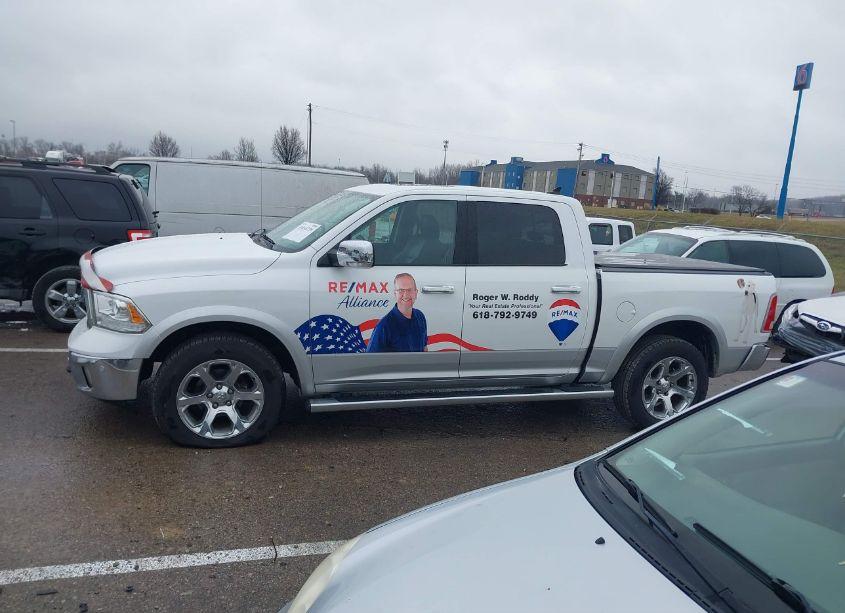 Photo 14 of 2018 Ram 1500 LARAMIE 4X4 5'7 BOX (VIN 1C6RR7NT1JS146784)