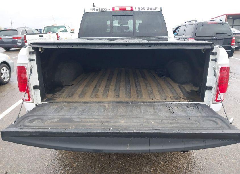 Photo 17 of 2018 Ram 1500 LARAMIE 4X4 5'7 BOX (VIN 1C6RR7NT1JS146784)