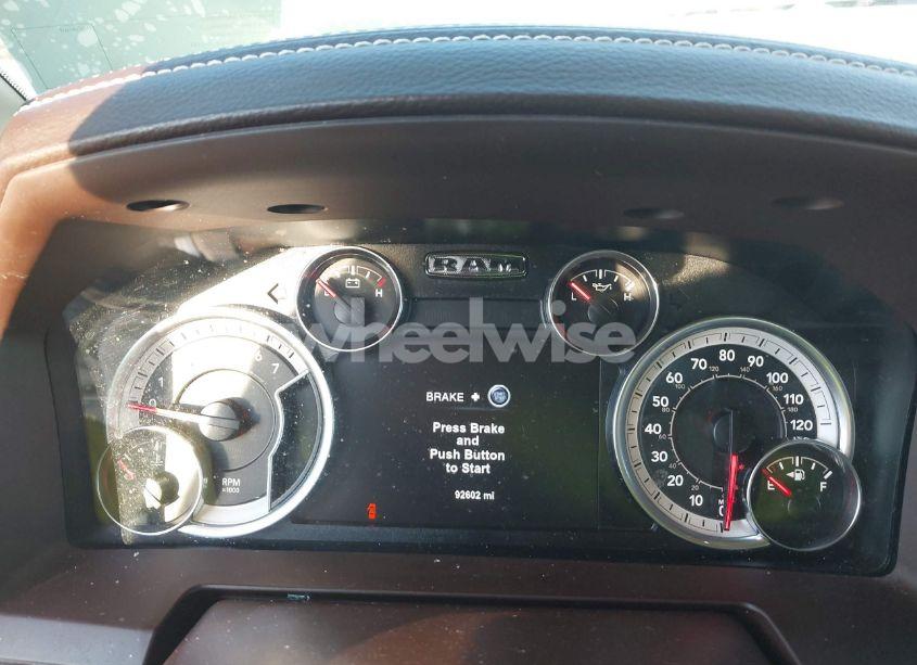 Photo 7 of 2018 Ram 1500 LARAMIE 4X4 5'7 BOX (VIN 1C6RR7NT1JS186136)