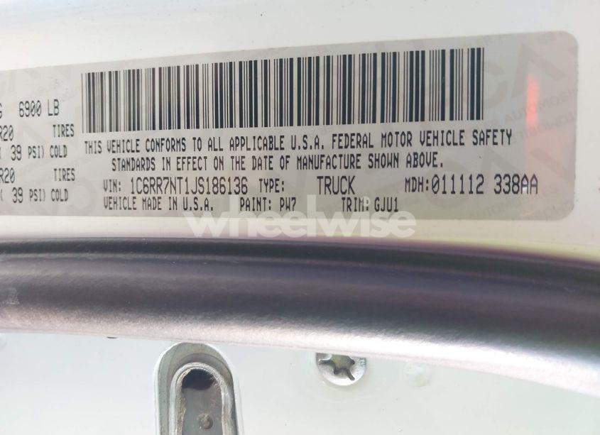 Photo 9 of 2018 Ram 1500 LARAMIE 4X4 5'7 BOX (VIN 1C6RR7NT1JS186136)