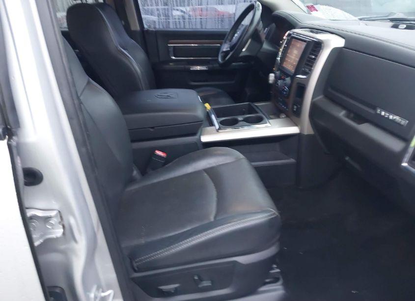 Photo 5 of 2015 Ram 1500 LARAMIE (VIN 1C6RR7NT2FS599044)