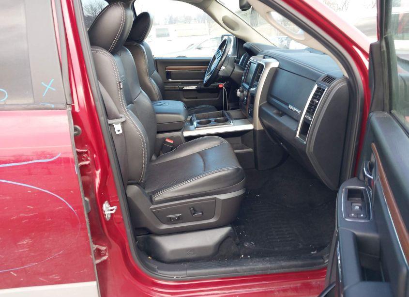 Photo 5 of 2015 Ram 1500 LARAMIE (VIN 1C6RR7NT2FS648422)