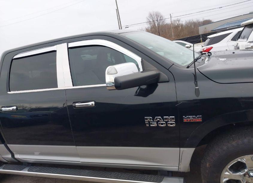 Photo 13 of 2016 Ram 1500 LARAMIE (VIN 1C6RR7NT2GS192200)