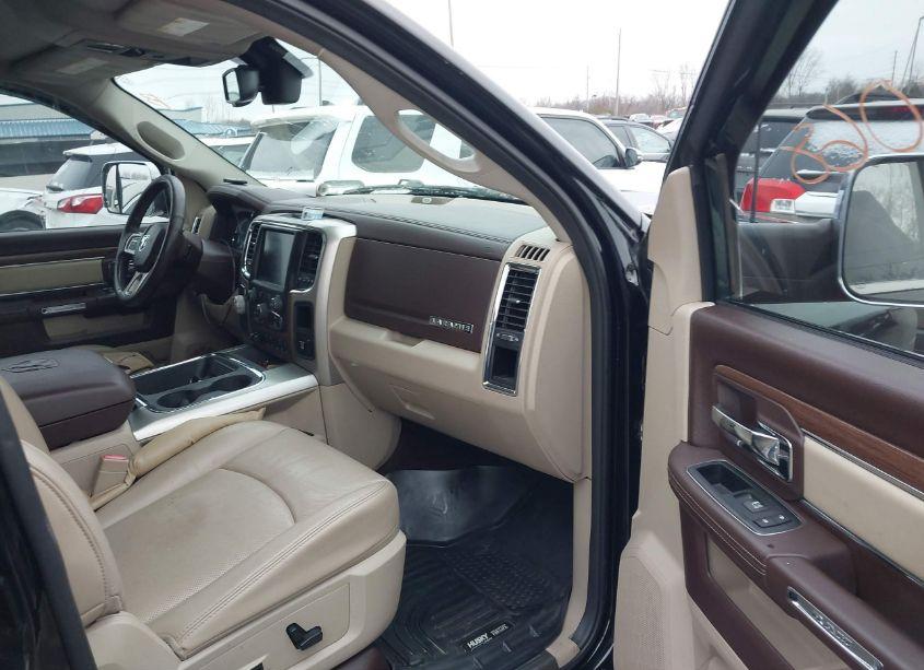 Photo 5 of 2016 Ram 1500 LARAMIE (VIN 1C6RR7NT2GS192200)