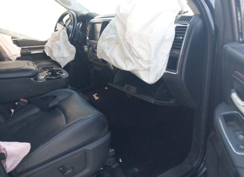 Photo 5 of 2017 Ram 1500 LARAMIE 4X4 5'7 BOX (VIN 1C6RR7NT2HS545682)