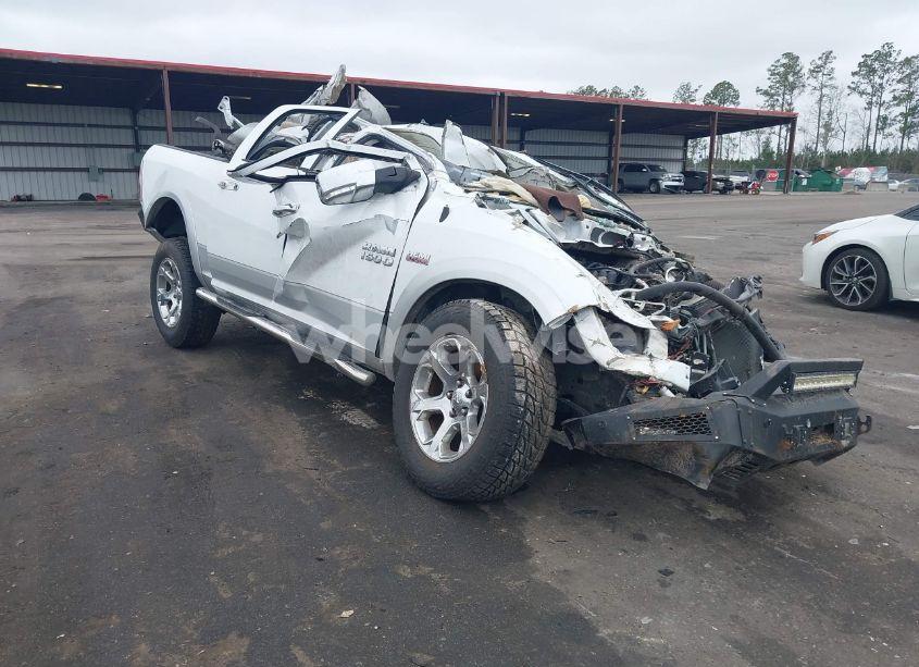 2015 Ram 1500 LARAMIE (VIN 1C6RR7NT3FS776197) main photo