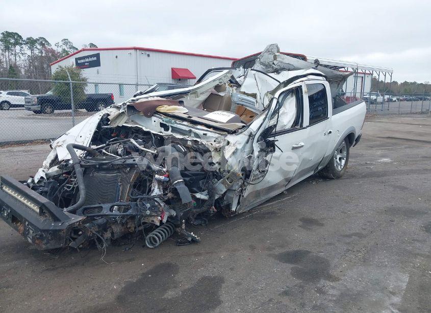 Photo 2 of 2015 Ram 1500 LARAMIE (VIN 1C6RR7NT3FS776197)