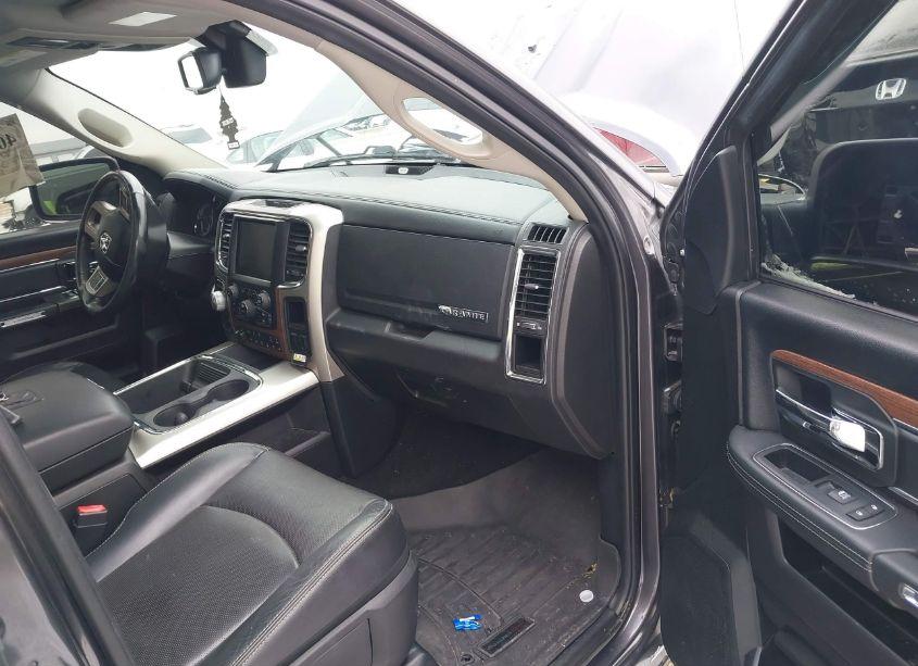 Photo 5 of 2016 Ram 1500 LARAMIE (VIN 1C6RR7NT3GS354139)