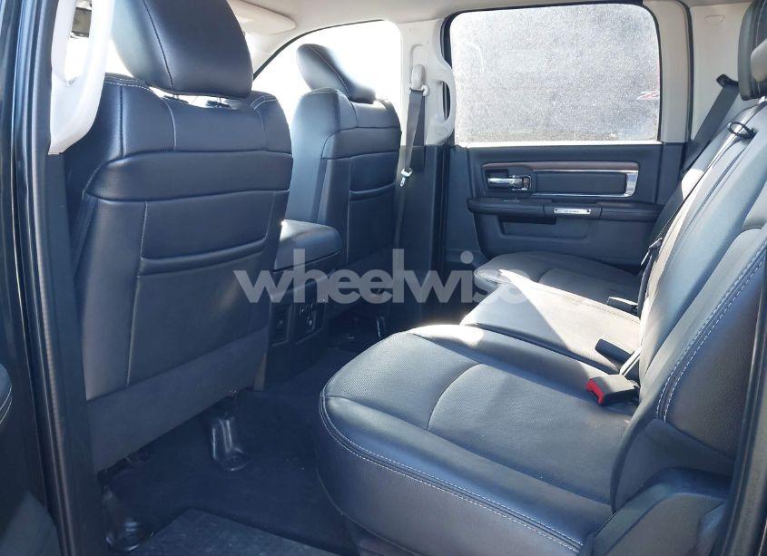 Photo 8 of 2017 Ram 1500 LARAMIE 4X4 5'7 BOX (VIN 1C6RR7NT3HS660727)