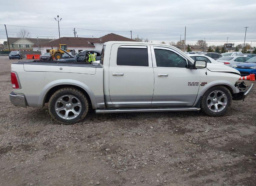Photo 13 of 2016 Ram 1500 LARAMIE (VIN 1C6RR7NT4GS338919)