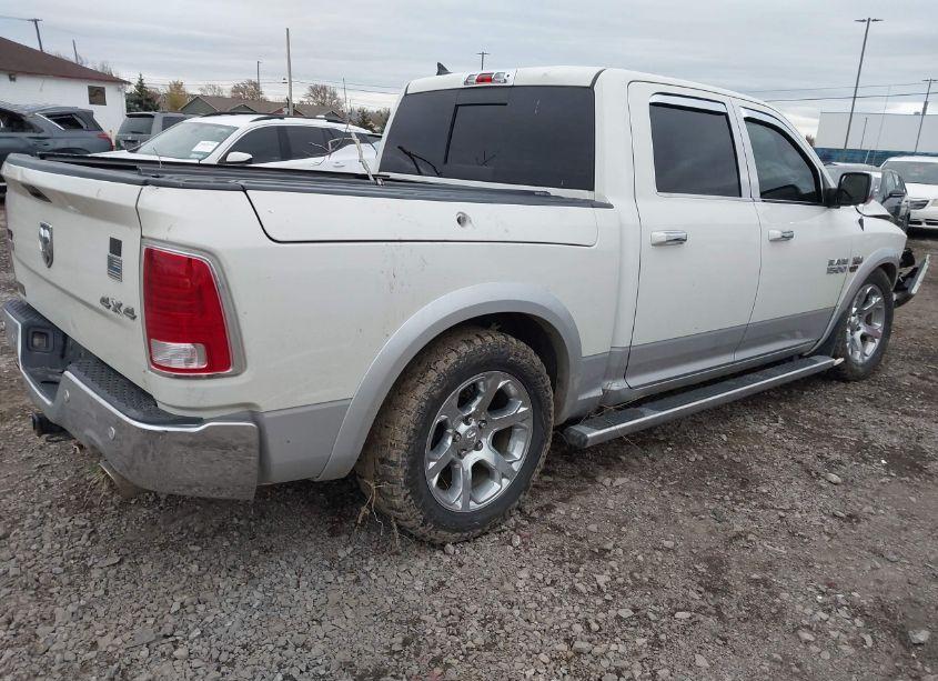 Photo 4 of 2016 Ram 1500 LARAMIE (VIN 1C6RR7NT4GS338919)