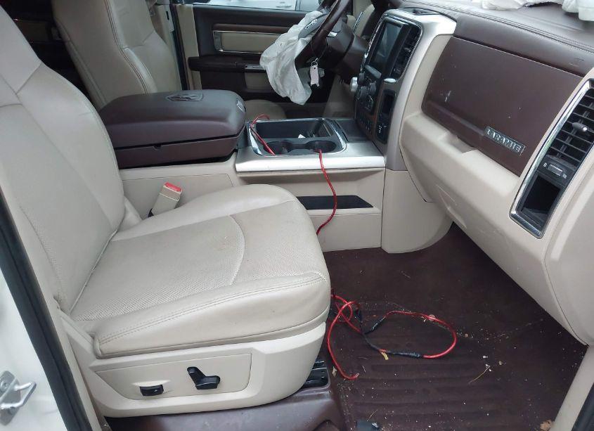 Photo 5 of 2016 Ram 1500 LARAMIE (VIN 1C6RR7NT4GS338919)