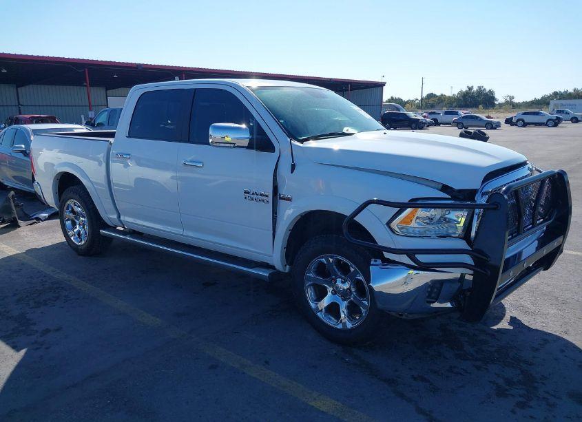 2017 Ram 1500 LARAMIE 4X4 5'7 BOX (VIN 1C6RR7NT4HS780701) main photo