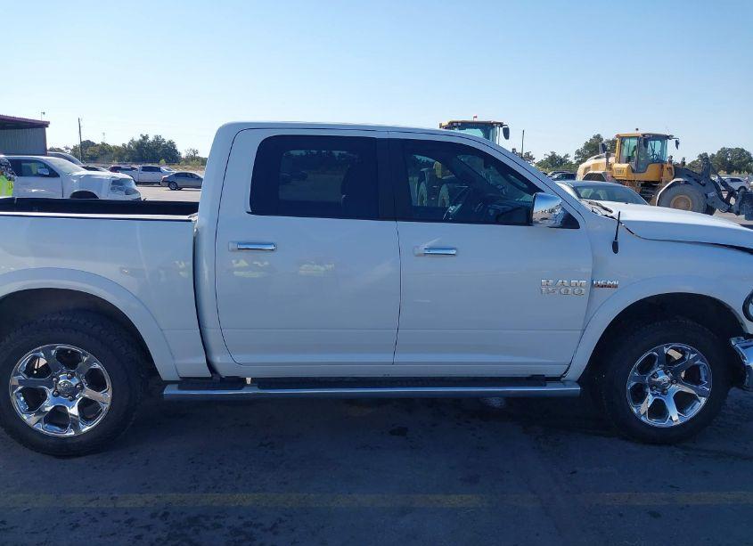 Photo 13 of 2017 Ram 1500 LARAMIE 4X4 5'7 BOX (VIN 1C6RR7NT4HS780701)