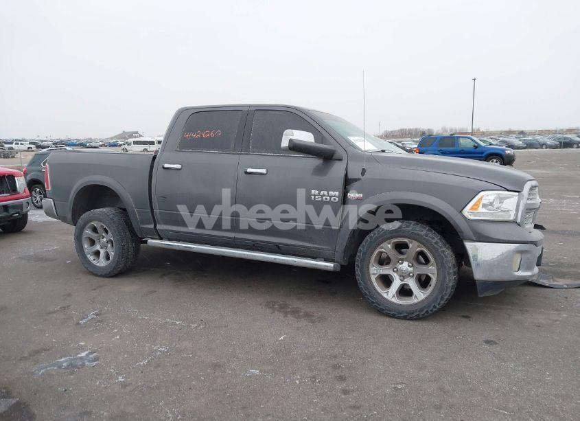 Photo 13 of 2018 Ram 1500 LARAMIE 4X4 5'7 BOX (VIN 1C6RR7NT4JS104576)