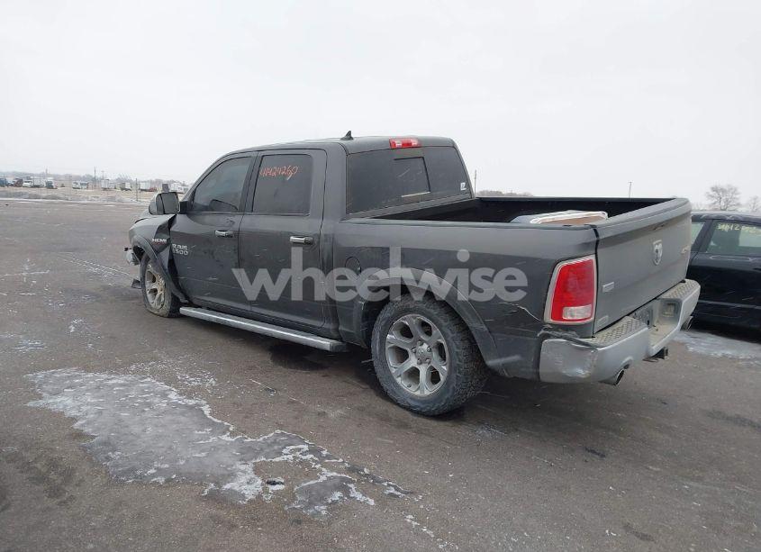 Photo 3 of 2018 Ram 1500 LARAMIE 4X4 5'7 BOX (VIN 1C6RR7NT4JS104576)
